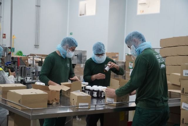 Laboratorios Almond celebra su 30 aniversario