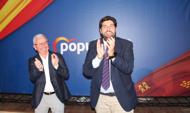 López Miras: 'Las medidas de apoyo a las empresas que propone el PP son la mejor garantía para seguir atrayendo inversiones a la Región de Murcia'