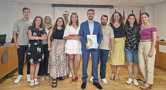 Cum Laude para la Tesis del investigador Rafael Olmos sobre alternativas agro-sostenibles en el cultivo del limón librillano