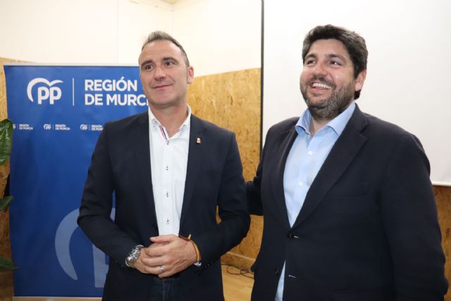 López Miras: 'Tomás Baño, desde la alcaldía, ha dado a Librilla estabilidad y crecimiento'